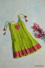 Load image into Gallery viewer, MANGALAGIRI FROCK - LIGHT GREEN
