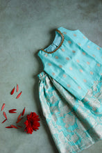 Load image into Gallery viewer, Sapna Mini- Blue Sikt Set