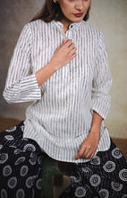 Load image into Gallery viewer, Aine - Black Set