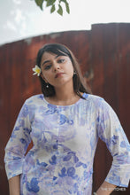 Load image into Gallery viewer, Lavender