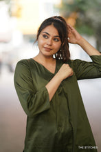 Load image into Gallery viewer, OLIVE - KURTI ONLY (M Available)