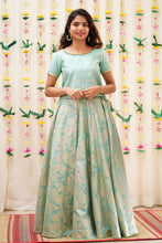 Load image into Gallery viewer, SAPNA BLUE TOP ONLY - (XL Available)