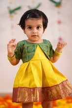 Load image into Gallery viewer, MADURA - YELLOW FROCK