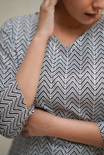 Load image into Gallery viewer, SHYLA