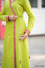 Load image into Gallery viewer, MANGALAGIRI - LIGHT GREEN