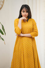 Load image into Gallery viewer, KAMALI - MUSTARD Top Only (M Available)