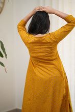 Load image into Gallery viewer, KAMALI - MUSTARD Top Only (M Available)