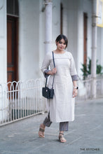 Load image into Gallery viewer, Mahi (L, XXL, 3XL Available)