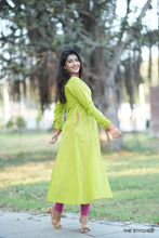 Load image into Gallery viewer, MANGALAGIRI - GREEN