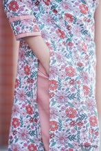 Load image into Gallery viewer, Peach Floral SET (M, XL, 3XL Available)