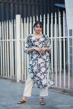 Load image into Gallery viewer, Black Floral (L, XL, XXL Available)