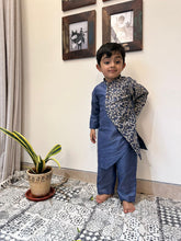 Load image into Gallery viewer, BATIK BOYS - BLUE TANG