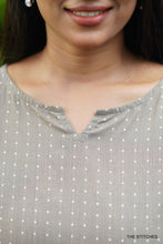 Load image into Gallery viewer, HANDLOOM GREY