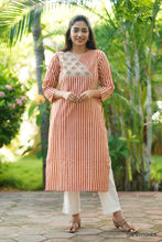 Load image into Gallery viewer, BAANI KURTI ONLY (XXL Available)