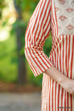 Load image into Gallery viewer, BAANI KURTI ONLY (XXL Available)