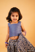 Load image into Gallery viewer, BATIK MINI - BLUE TANG