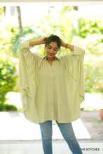 Load image into Gallery viewer, BAT SHIRT - MINT