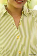 Load image into Gallery viewer, BAT SHIRT - MINT