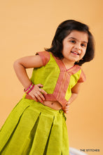 Load image into Gallery viewer, NAINI - GREEN SKIRT SET