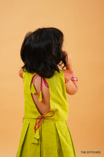 Load image into Gallery viewer, NAINI - GREEN SKIRT SET