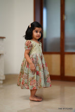 Load image into Gallery viewer, SHINY - PEACH GREEN FROCK