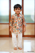 Load image into Gallery viewer, AVI KURTA ONLY