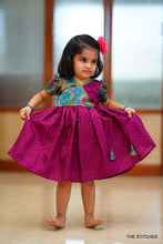 Load image into Gallery viewer, Mia - Purple Frock