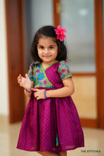 Load image into Gallery viewer, Mia - Purple Frock