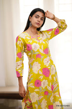 Load image into Gallery viewer, Flora - Green SET (S, M, XXL, 3XL Available)