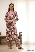 Load image into Gallery viewer, Flora - Plum