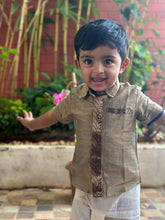 Load image into Gallery viewer, RUDRA - GOLD MINI