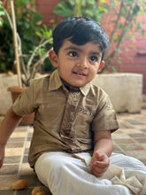 Load image into Gallery viewer, RUDRA - GOLD MINI