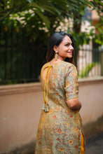 Load image into Gallery viewer, DHANYA YELLOW SET