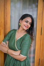 Load image into Gallery viewer, RUDRA - GREEN