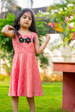 Load image into Gallery viewer, Nila