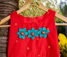 Load image into Gallery viewer, Nila