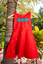 Load image into Gallery viewer, Nila