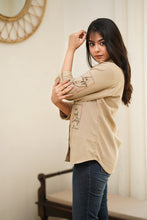 Load image into Gallery viewer, Be Happy - Kakhi