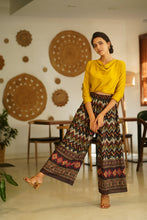 Load image into Gallery viewer, Ara