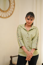 Load image into Gallery viewer, Be you  - Apple Green