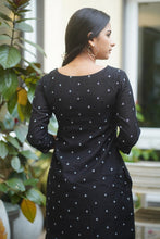 Load image into Gallery viewer, Ragini Kurti - Black