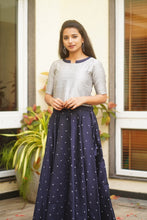 Load image into Gallery viewer, Yamini - Navy Blue