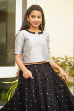 Load image into Gallery viewer, Yamini - Black