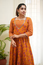 Load image into Gallery viewer, SARIKA - RUSTIC YELLOW