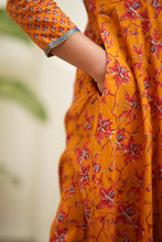 Load image into Gallery viewer, SARIKA - RUSTIC YELLOW