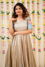 Load image into Gallery viewer, Raadhya - Blue