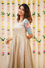 Load image into Gallery viewer, Raadhya - Blue