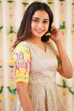 Load image into Gallery viewer, Raadhya - Yellow
