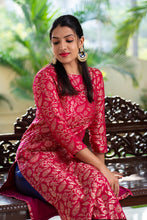 Load image into Gallery viewer, ZEENATH KURTI - PINK
