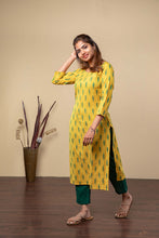 Load image into Gallery viewer, Yellow Ikat Set

